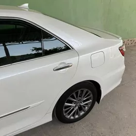 Toyota Camry 2013