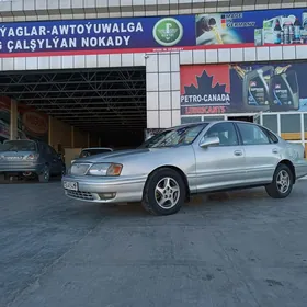 Toyota Avalon 1999