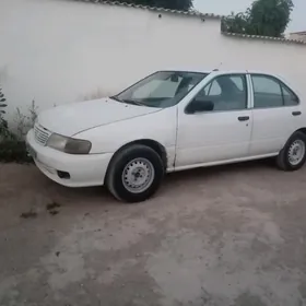 Nissan Sunny 1997