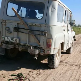 UAZ 469 2000