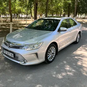Toyota Camry 2016