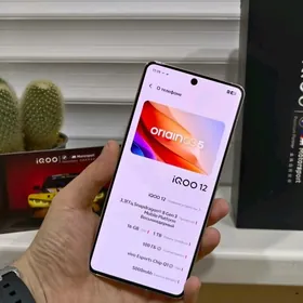 VIVO IQOO 12