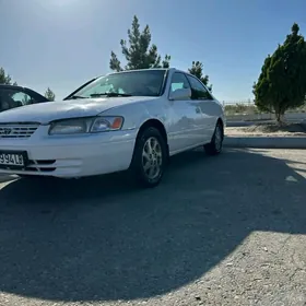 Toyota Camry 1998