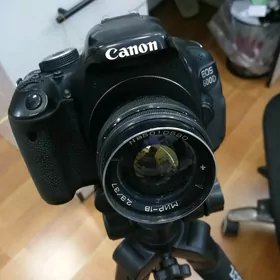 Canon 600d +statiw