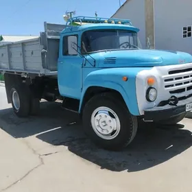 Zil 130 1990