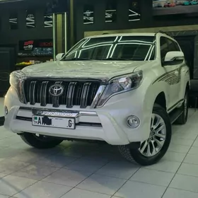 Toyota Land Cruiser Prado 2011