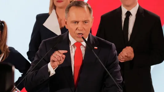 Polşanyň Prezident saýlawlarynda Karol Nawroskiý ýeňiş gazandy