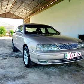 Toyota Avalon 1999