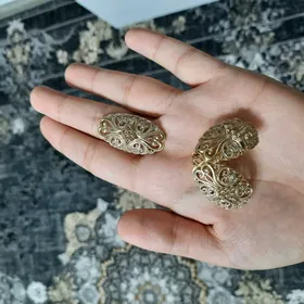 Gyzyl