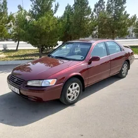 Toyota Camry 1996