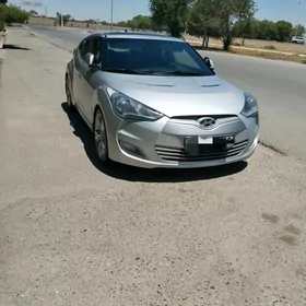 Hyundai Veloster 2011