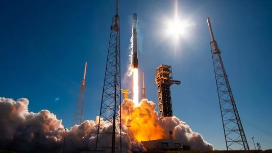 SpaceX собирается в 2025 году побить собственный рекорд по числу запусков