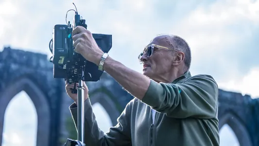 «28 ýyl soň» filmi bir wagtda 20 sany iPhone-da surata düşürildi