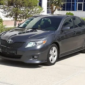 Toyota Camry 2010