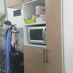 Кухонный шкаф