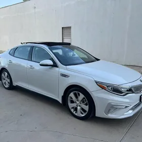 Kia Optima 2020