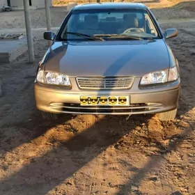 Toyota Camry 1998