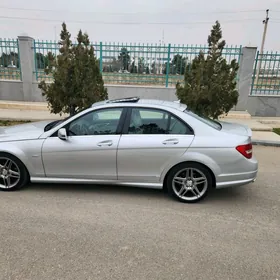 Mercedes-Benz C350 2009