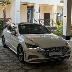 Hyundai Sonata 2020