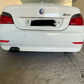 задний буфер / бампер e60