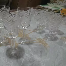хрустальные рюмки