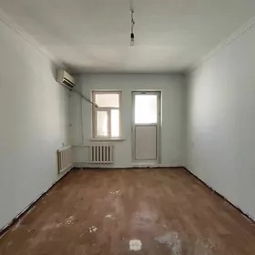 Mir 2/1 9/8_Etaźy 2_Komnat