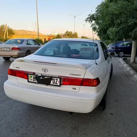 Toyota Camry 1999