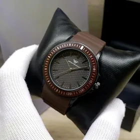 Armani sagat часы sowgatlyk