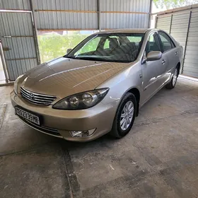 Toyota Camry 2003