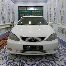 Toyota Camry 2005