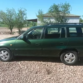 Opel Astra 1996