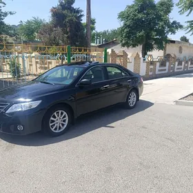 Toyota Camry 2010