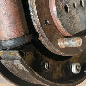 Mos