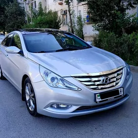 Hyundai Sonata 2012