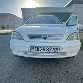 Opel Astra 1998