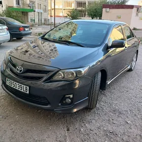 Toyota Corolla 2012