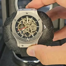 Hublot sagat mehanika часы