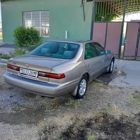 Toyota Camry 1998