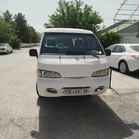 Hyundai H100 2002