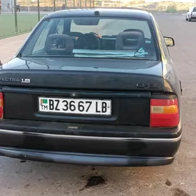 Opel Vectra 1992