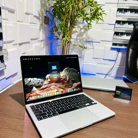 2025 MacBook Air M4 16/256GB