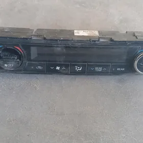 Toyota Hihglander. klimat