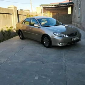 Toyota Camry 2005