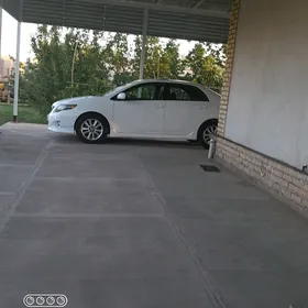 Toyota Corolla 2010