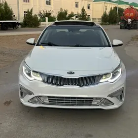 Kia Optima 2020