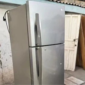LG holodinik