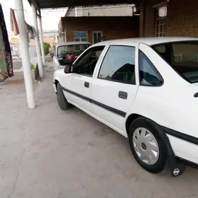 Opel Vectra 1992