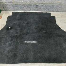 TITAN AVALON BAGAS KOWRIK