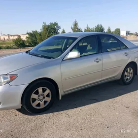 Toyota Camry 2003