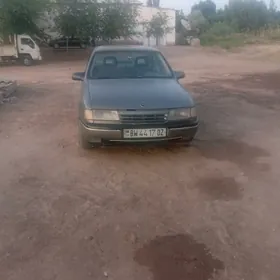 Opel Vectra 1990